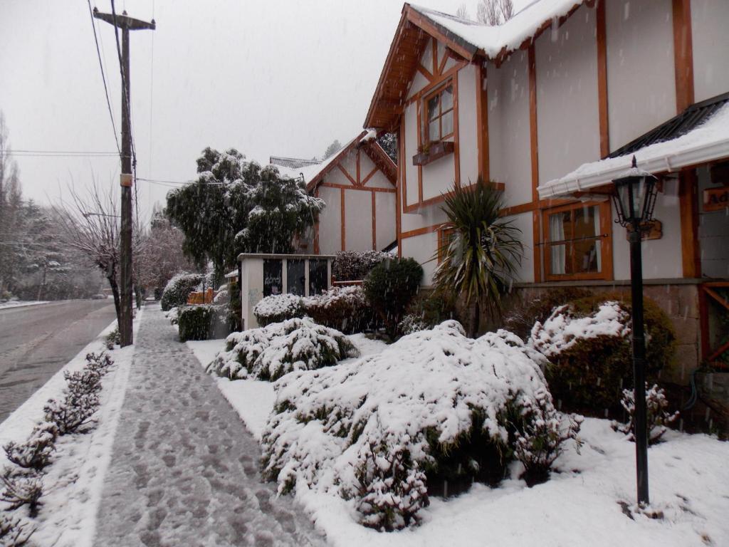 Apart Hotel My Friends San Martín de los Andes Buitenkant foto